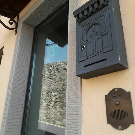 Tuscany לינה וארוחת בוקר ארצו